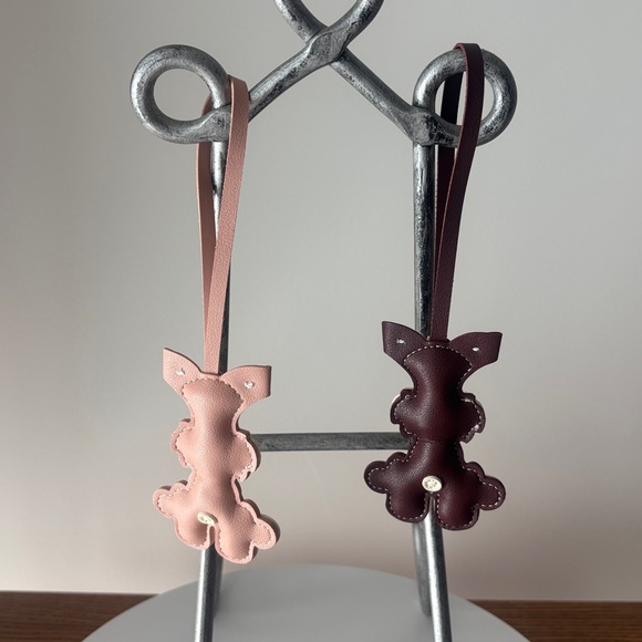 One Cute Dog-Shaped Leather Bag Charm (each sold separately) - Picture 2 of 2